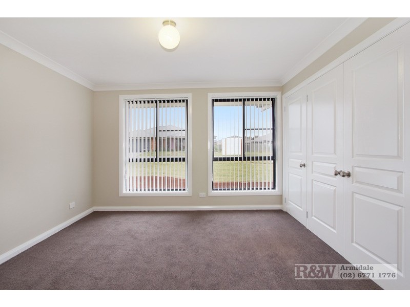 23 Netherton Park Ave, Armidale NSW 2350