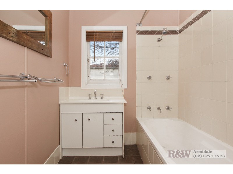 97 Donnelly Street, Armidale NSW 2350