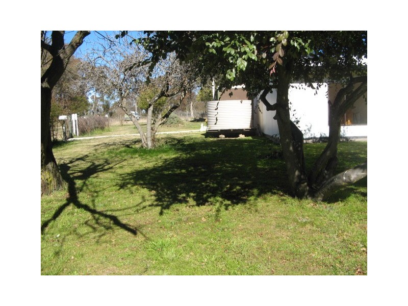 301 Thunderbolts Way, Rocky River NSW 2358