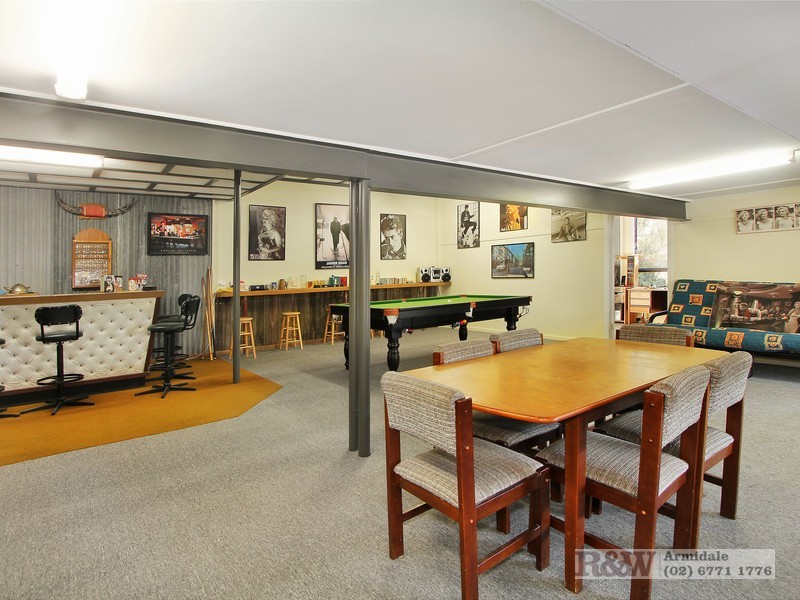 13-15 Rowan Avenue, Uralla NSW 2358