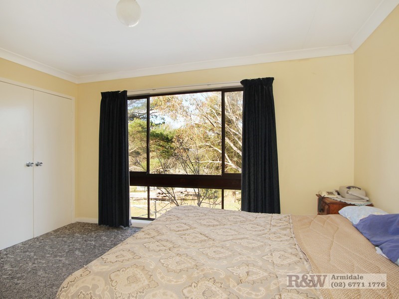 13-15 Rowan Avenue, Uralla NSW 2358
