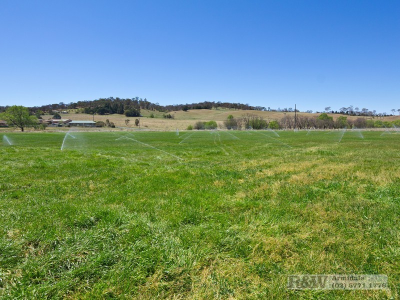 9 Kirkwood Street, Armidale NSW 2350