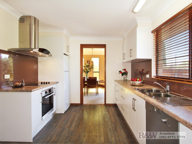 8 Bowman Avenue, Armidale NSW 2350