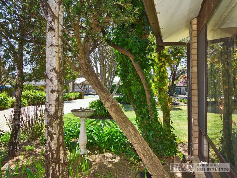 8 Bowman Avenue, Armidale NSW 2350