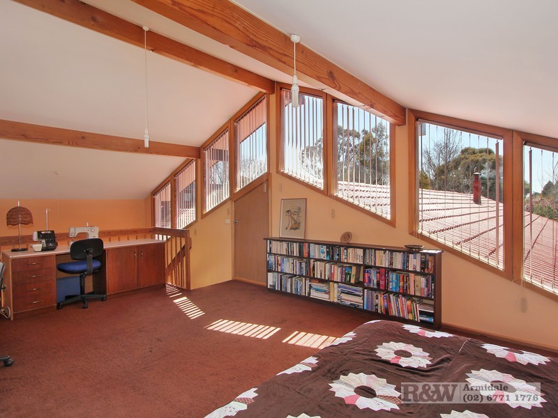 8 Bowman Avenue, Armidale NSW 2350