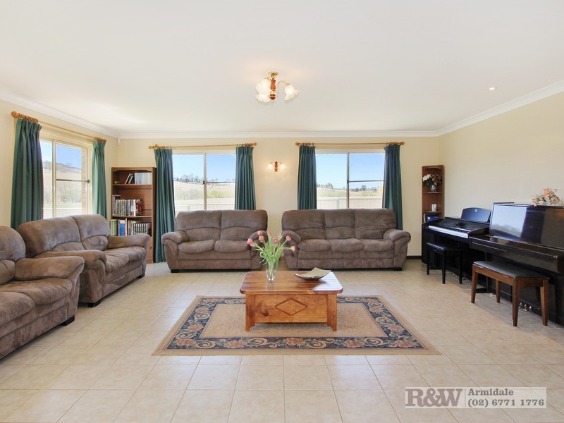 9 – 11 Kirkwood Street, Armidale NSW 2350