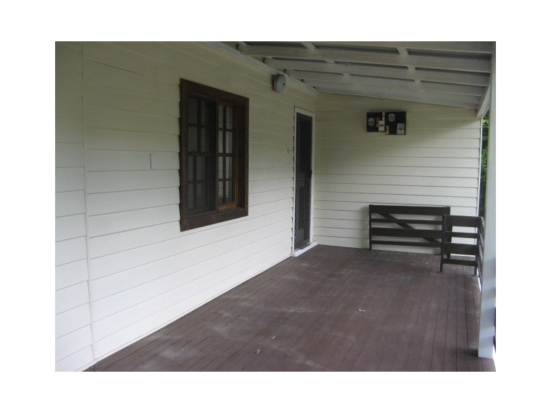 14 Drummond Ave, Armidale NSW 2350