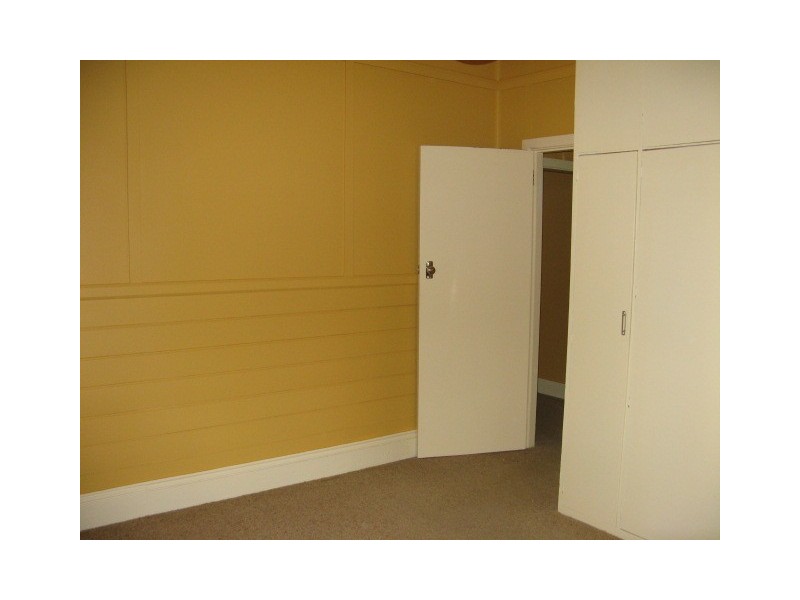 14 Drummond Ave, Armidale NSW 2350