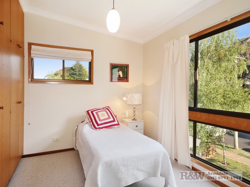 21 Duval Street, Armidale NSW 2350