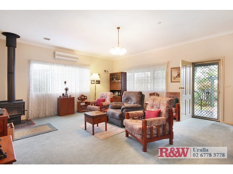 54 Queen Street, Uralla NSW 2358