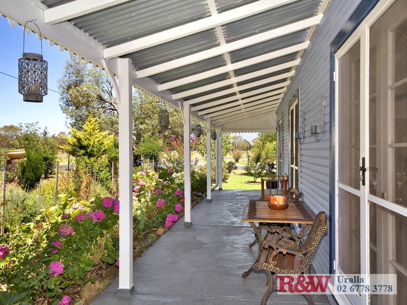 22 McCrossin Street, Uralla NSW 2358