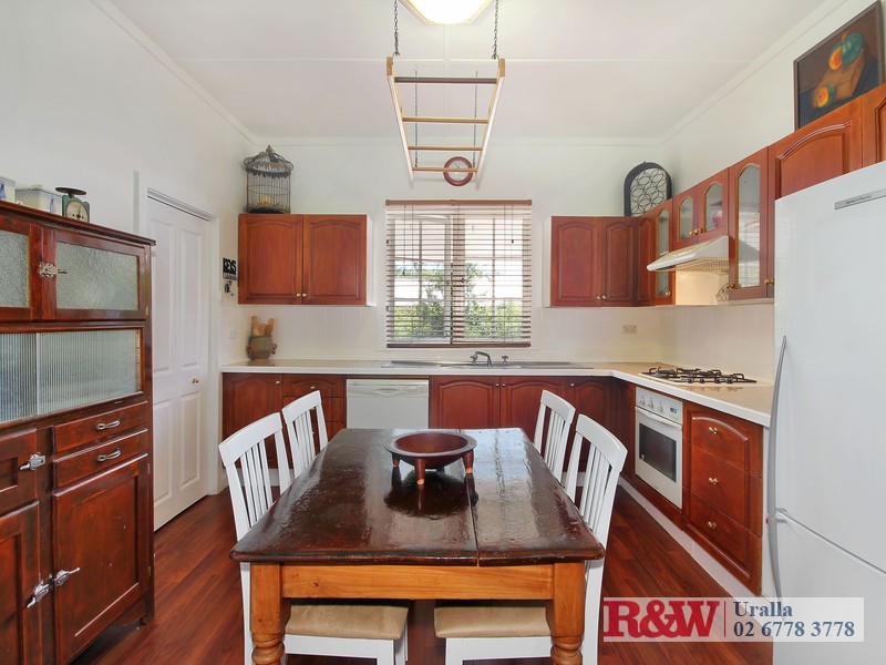 22 McCrossin Street, Uralla NSW 2358