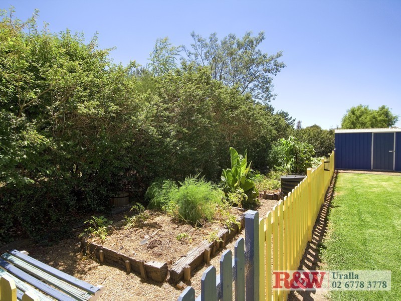 22 McCrossin Street, Uralla NSW 2358