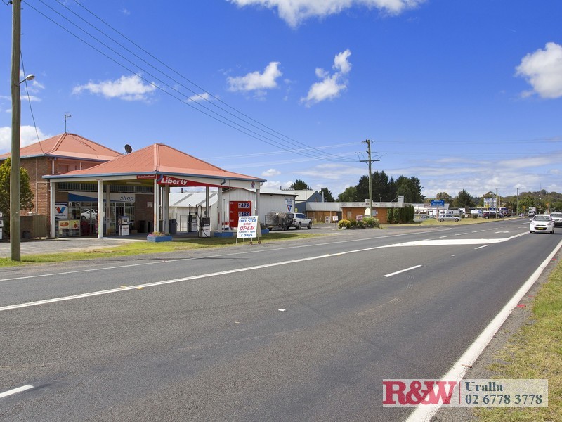 133 Bridge Street, Uralla NSW 2358