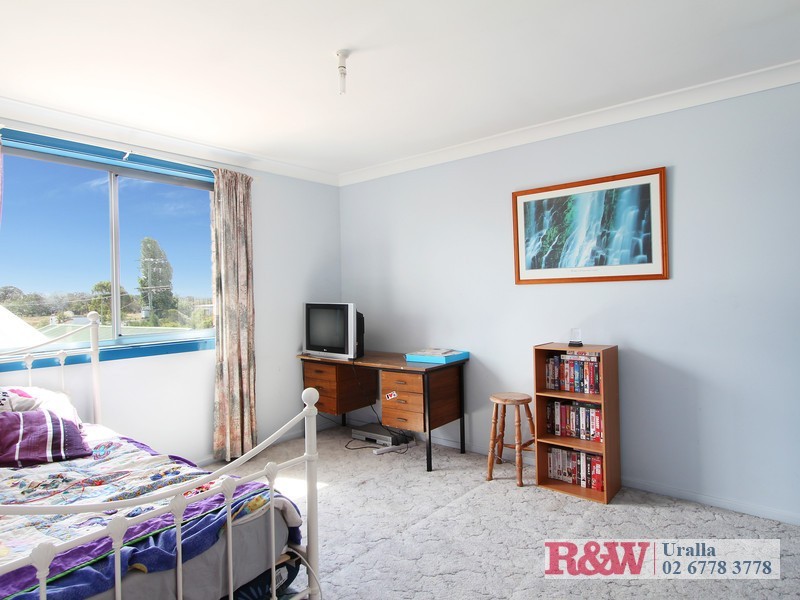 133 Bridge Street, Uralla NSW 2358