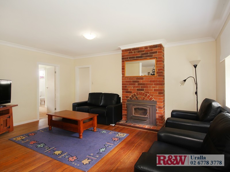 4a East Street, Uralla NSW 2358