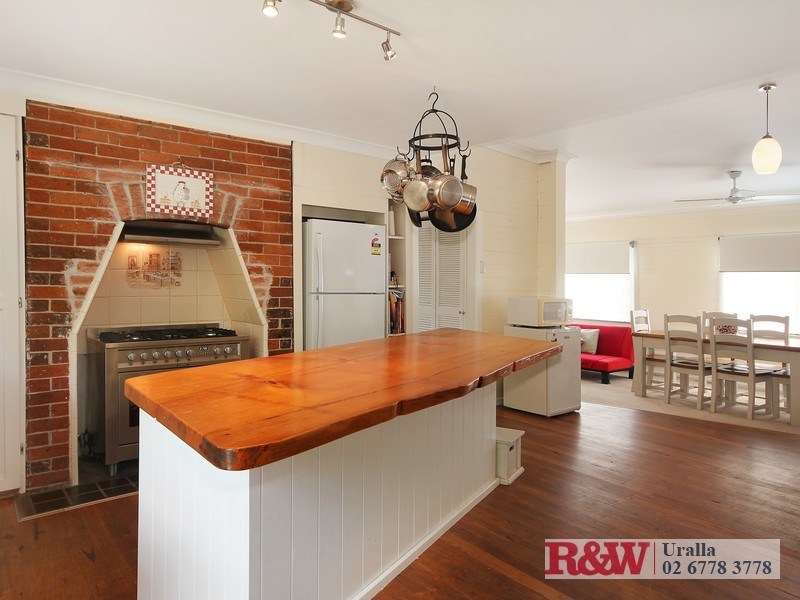 4a East Street, Uralla NSW 2358