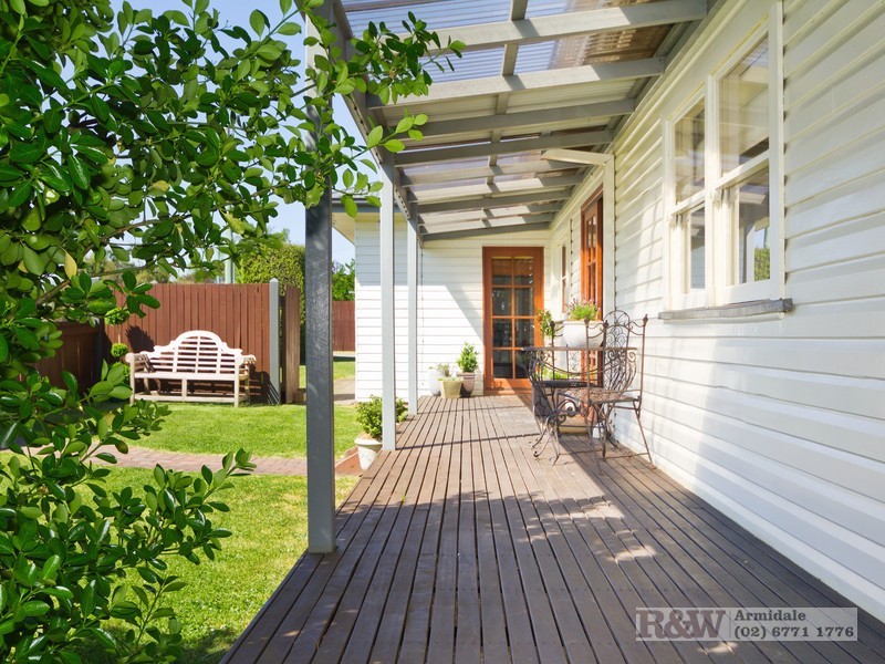 42 Kirkwood Street, Armidale NSW 2350