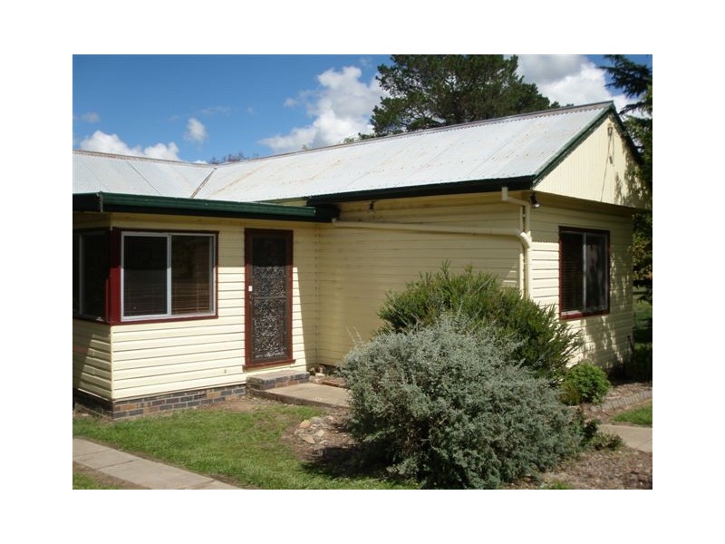 3 Faulkner Street, Uralla NSW 2358