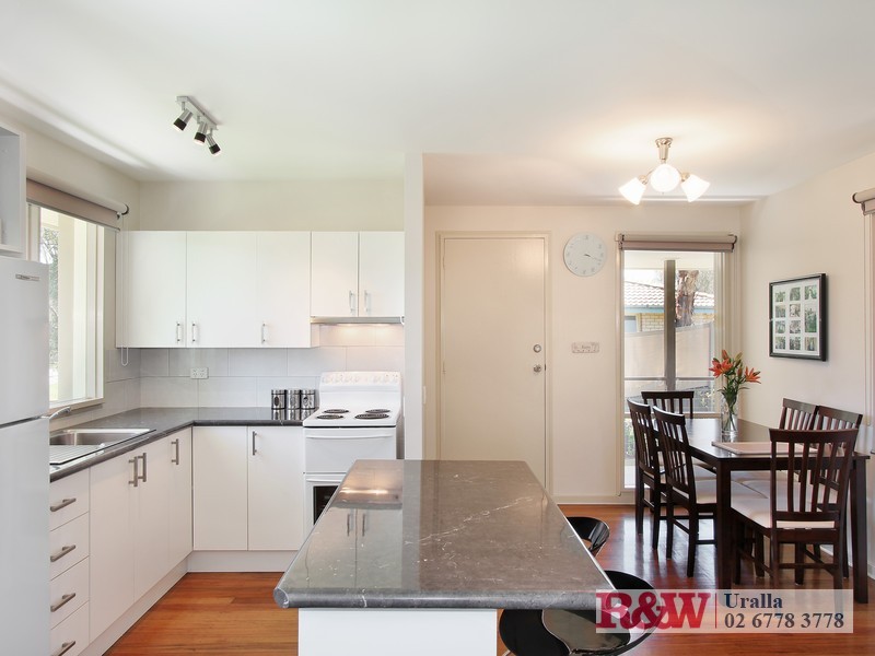 38 Duke Street, Uralla NSW 2358