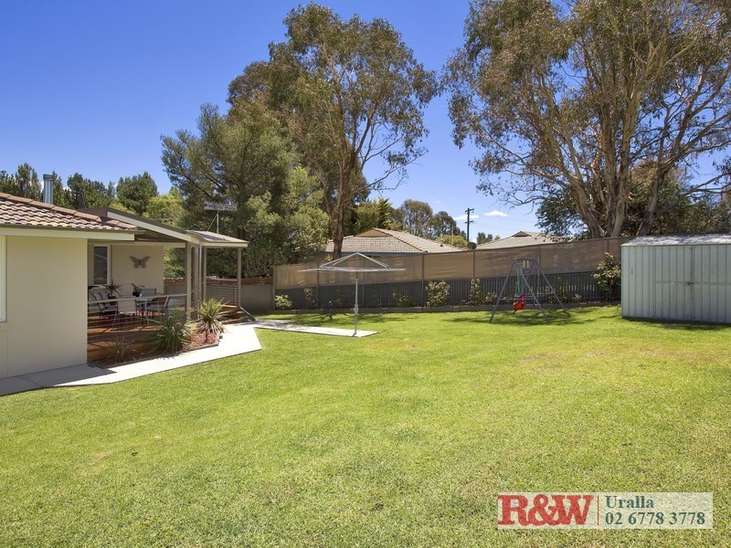 38 Duke Street, Uralla NSW 2358