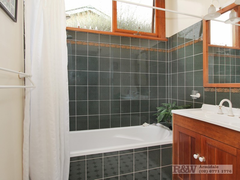 163 Taylor Street, Armidale NSW 2350