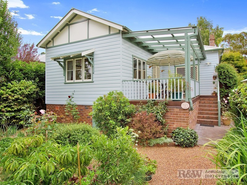 163 Taylor Street, Armidale NSW 2350