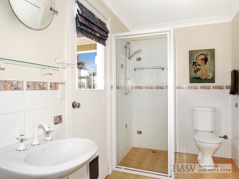 16 Rosetta Court, Saumarez, Armidale NSW 2350