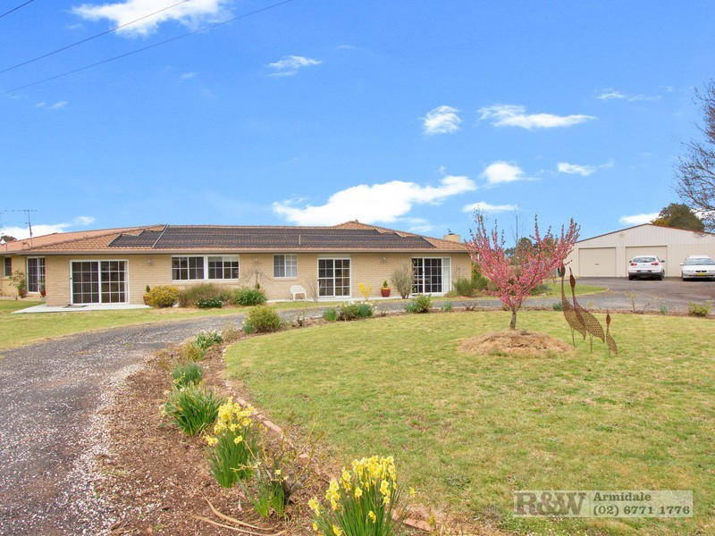 16 Rosetta Court, Saumarez, Armidale NSW 2350