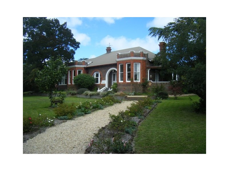 177 Faulkner Street, Armidale NSW 2350