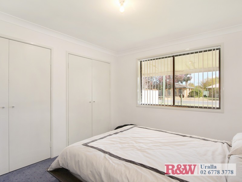 1 McGregor Street, Uralla NSW 2358