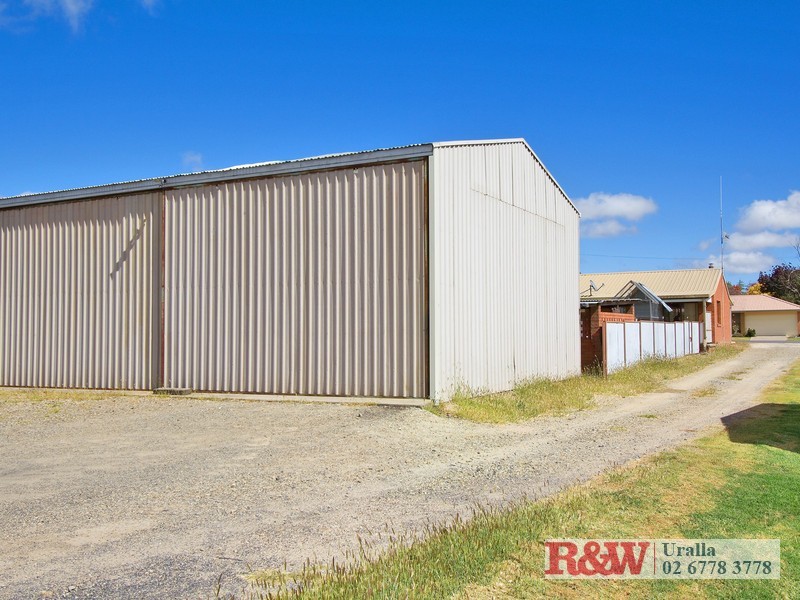 1 McGregor Street, Uralla NSW 2358