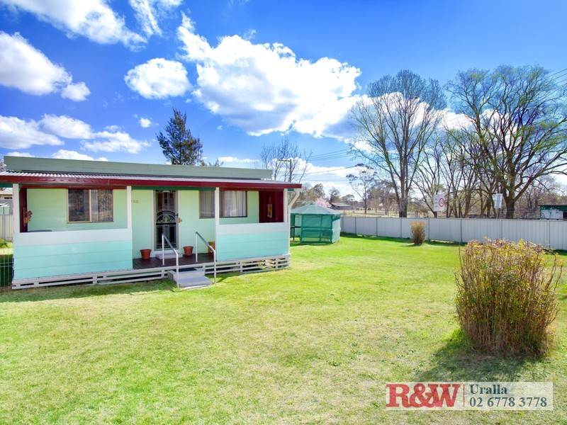 30a John Street, Uralla NSW 2358