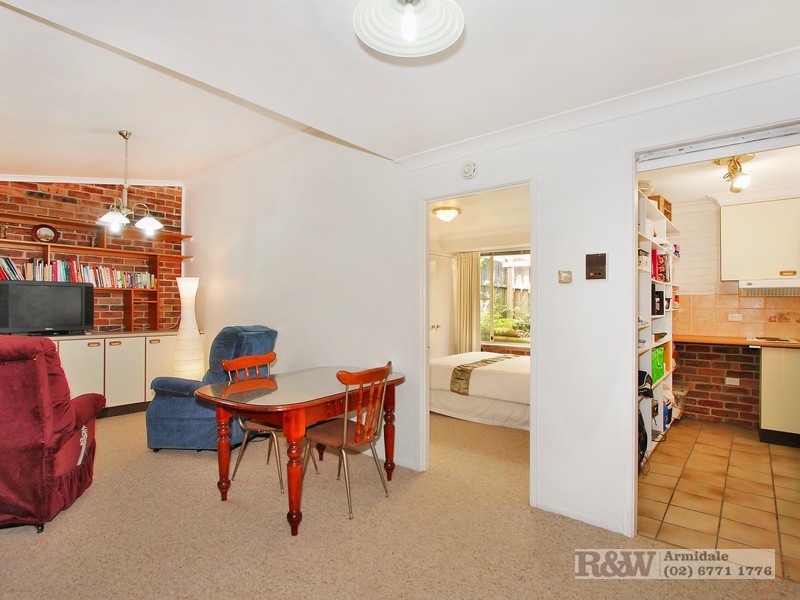 18 The Boulevarde, Armidale NSW 2350