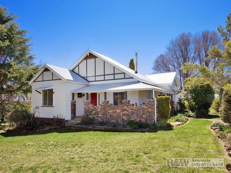 34 Toms Gully Road, Black Mountain, Armidale NSW 2350
