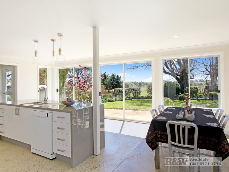 34 Toms Gully Road, Black Mountain, Armidale NSW 2350