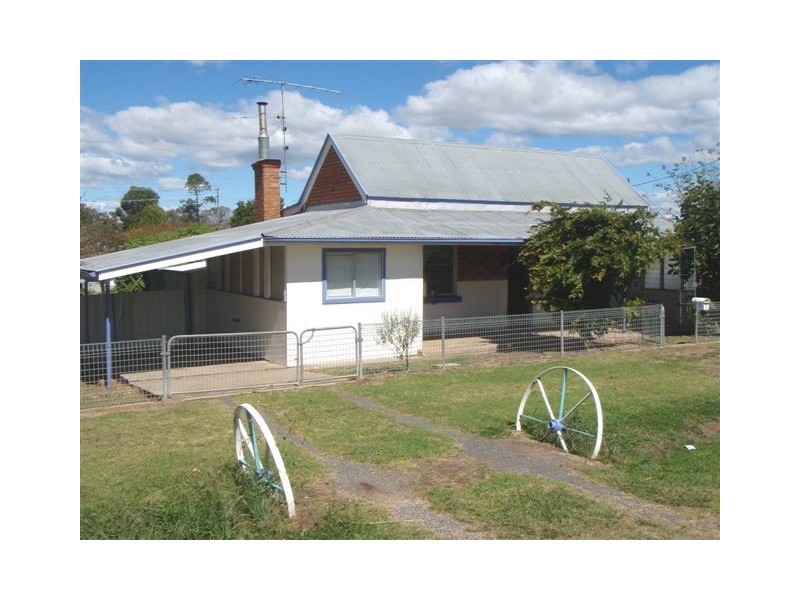12 Baker Street, Bundarra NSW 2359