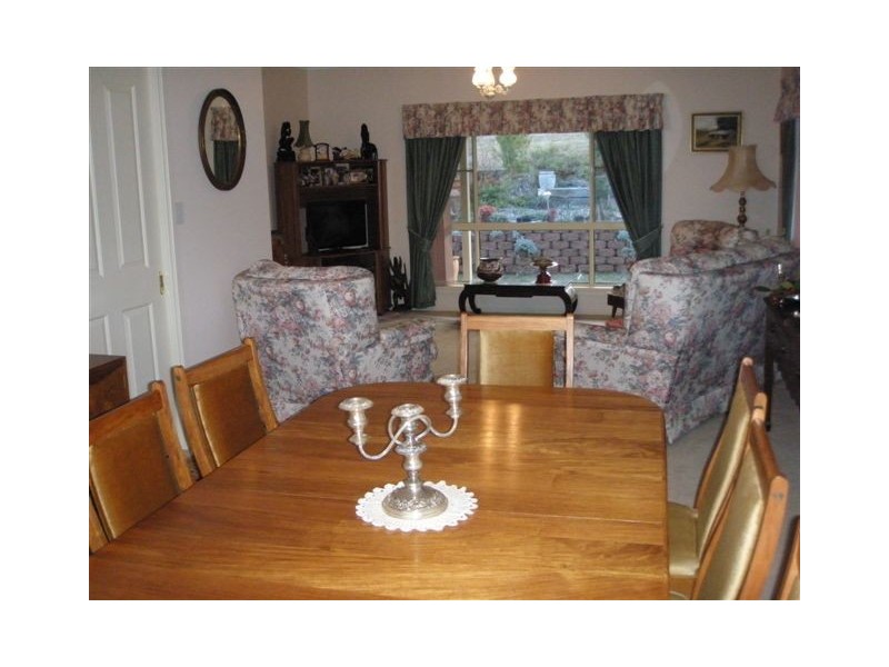 10 Fitzroy Street, Uralla NSW 2358