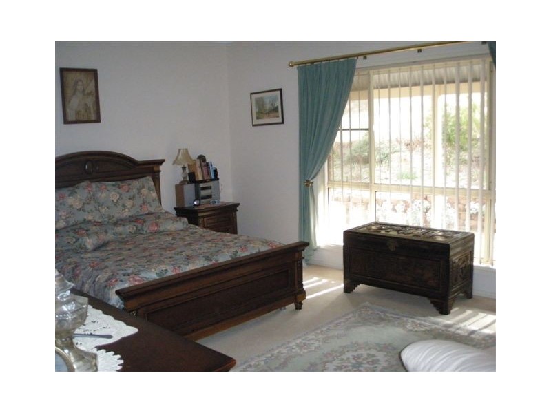 10 Fitzroy Street, Uralla NSW 2358