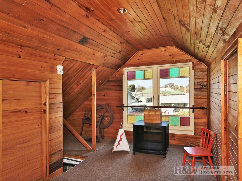 214 Brown Street, Armidale NSW 2350