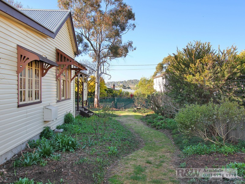 214 Brown Street, Armidale NSW 2350