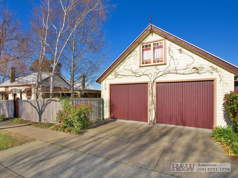 214 Brown Street, Armidale NSW 2350