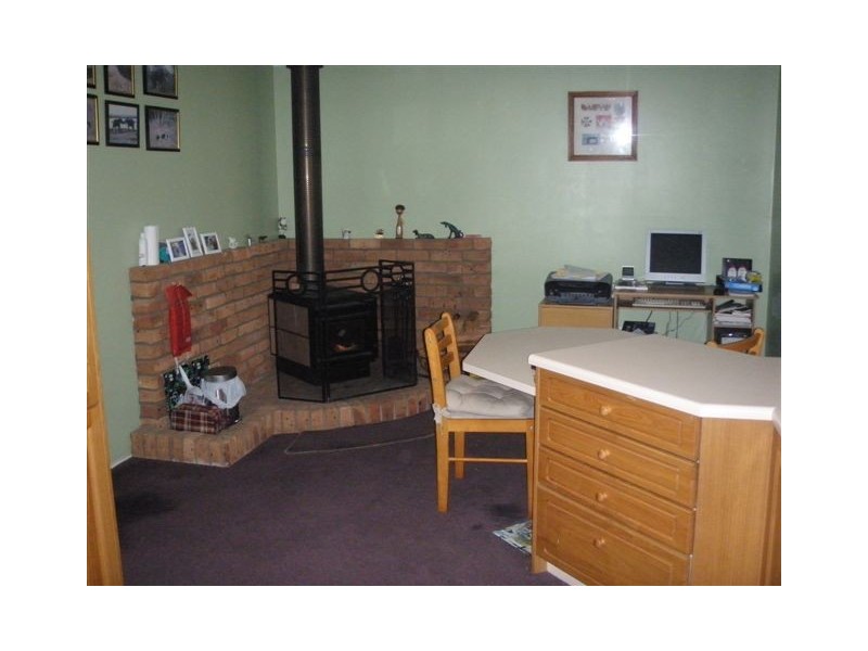 82 Queen Street, Uralla NSW 2358