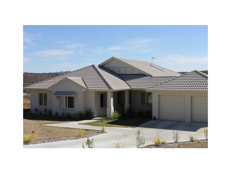 15 Cluny Road, Armidale NSW 2350
