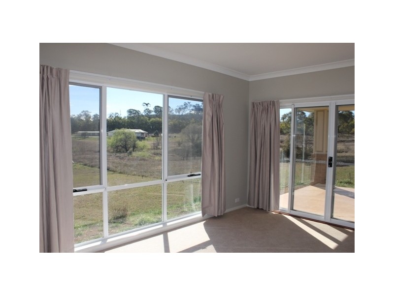 15 Cluny Road, Armidale NSW 2350