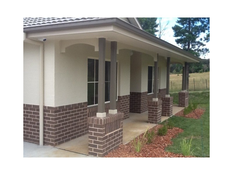 17 Cluny Road, Armidale NSW 2350