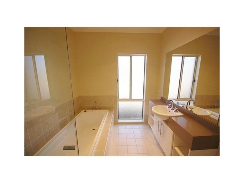17 Cluny Road, Armidale NSW 2350