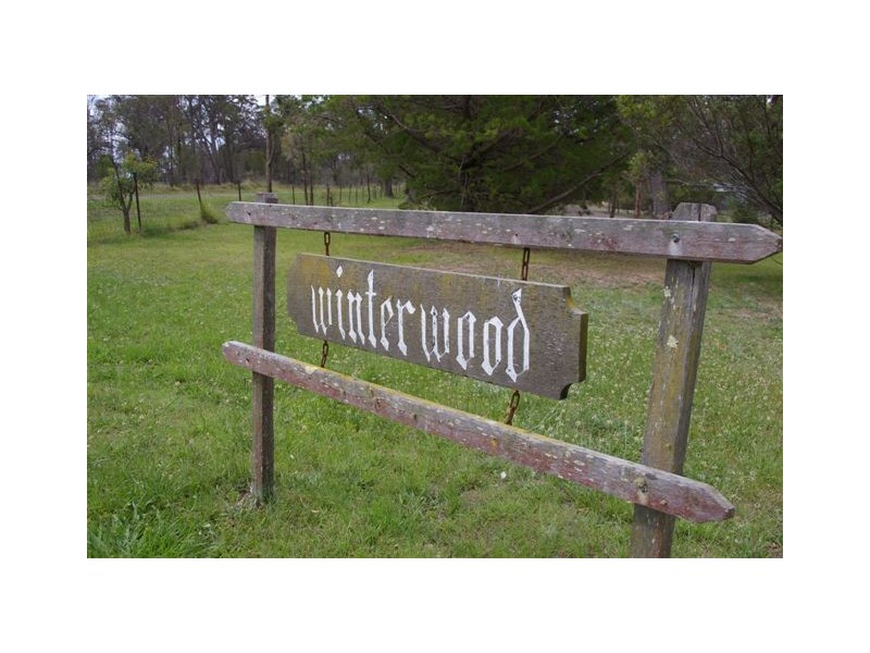 60 Devoncourt Road, Uralla NSW 2358