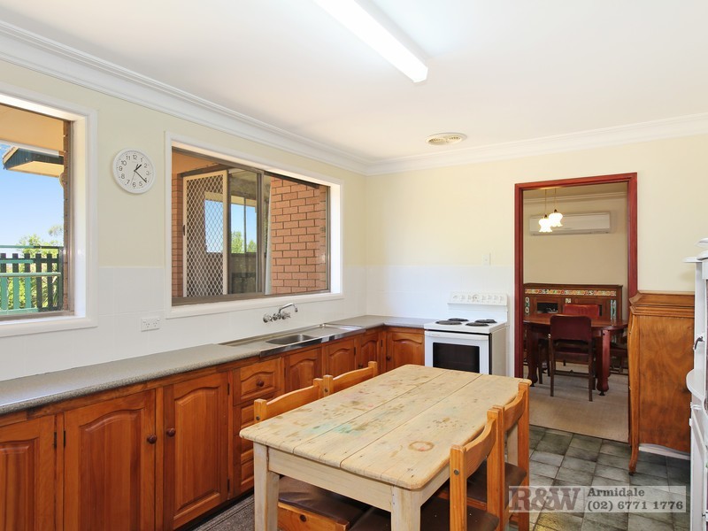 22 Campion Parade, Armidale NSW 2350