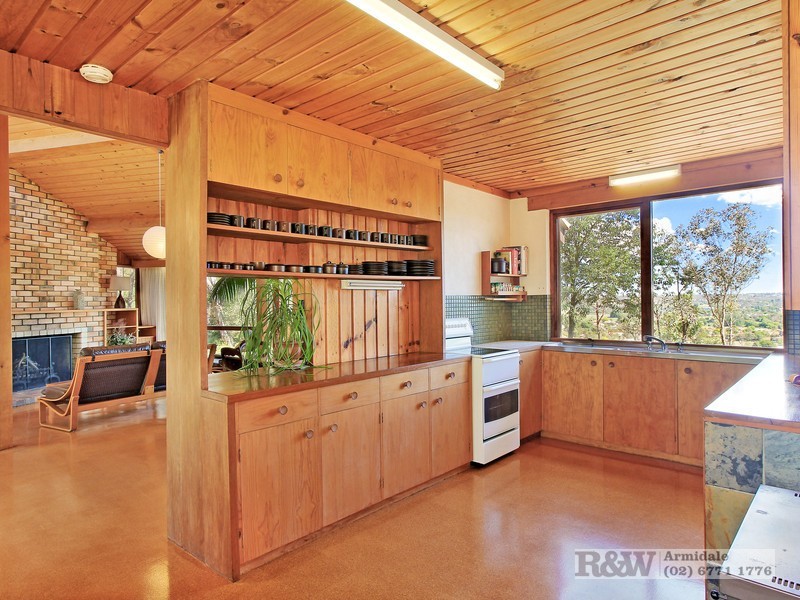 33 Box Hill Drive, Armidale NSW 2350